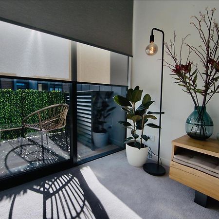 Funk In The City - Luxury Laneway Apartment With Single Garage Крайстчёрч Экстерьер фото